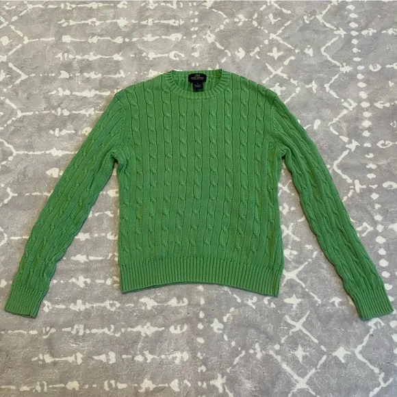 Women’s Brooks Brothers cable-knit sweater size small minor stain - Picture 1 of 5